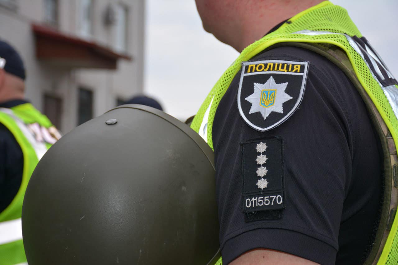 Нацполіція проти ідеї дозволити їм роздавати повістки